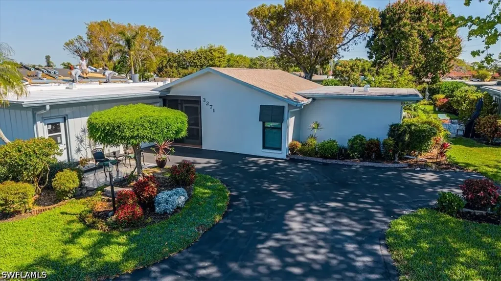 3271 Boca Ciega Drive Naples FL 34112