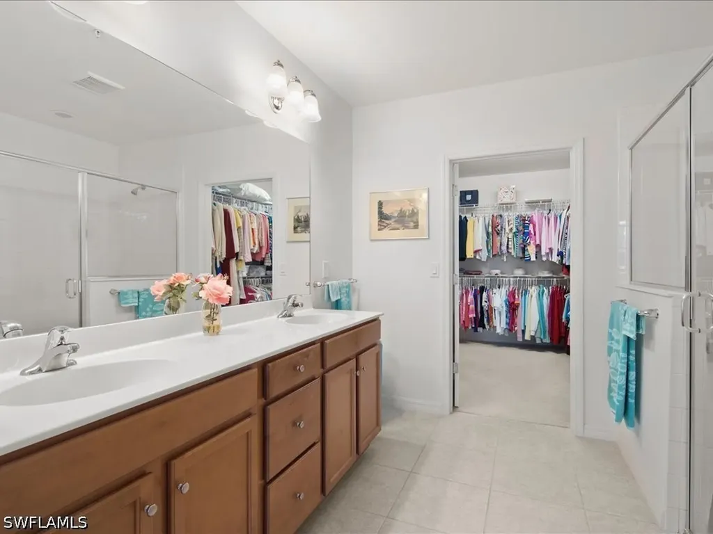 6960 Avalon Circle Naples FL 34112