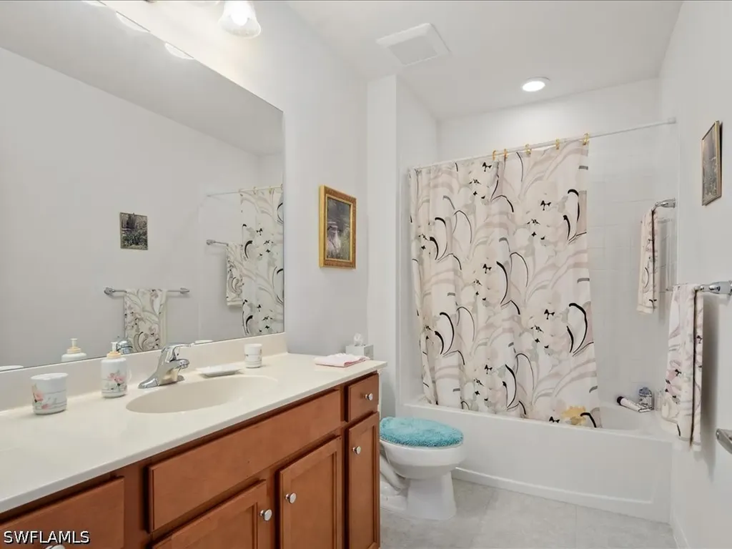 6960 Avalon Circle Naples FL 34112