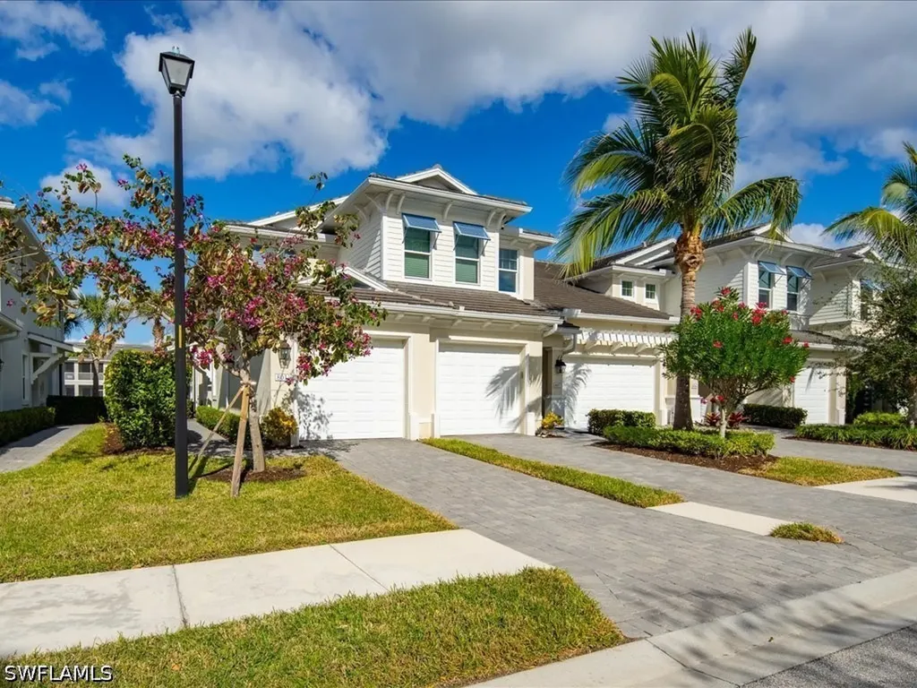6960 Avalon Circle Naples FL 34112