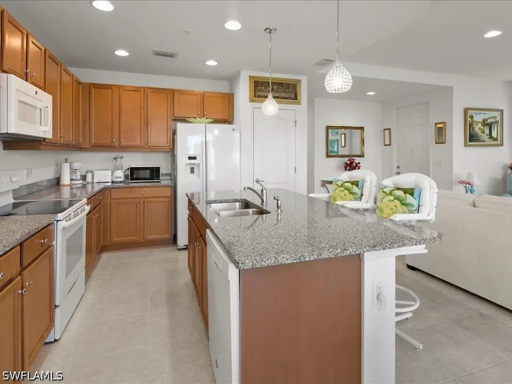 6960 Avalon Circle Naples FL 34112