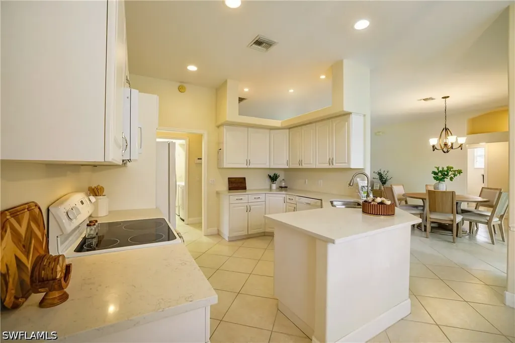 5235 Malvern Court Naples FL 34112