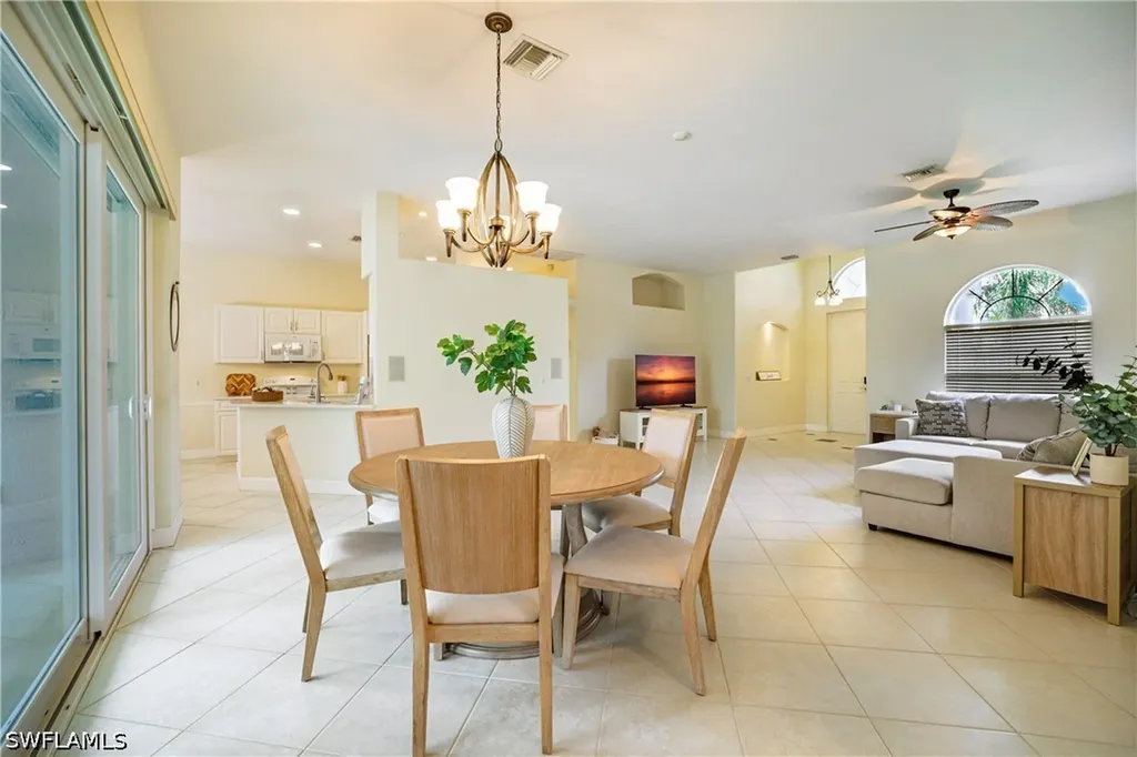 5235 Malvern Court Naples FL 34112