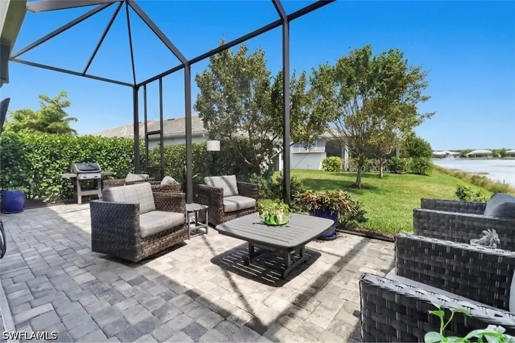 8966 Saint Lucia Drive Naples FL 34114