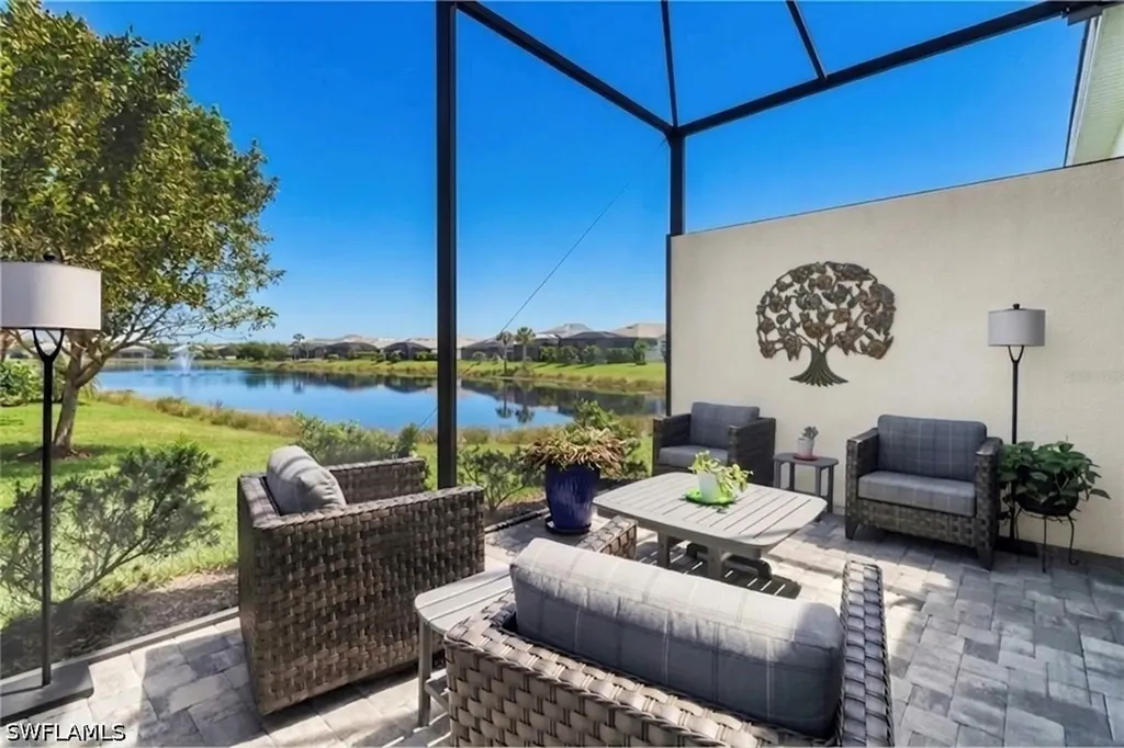 8966 Saint Lucia Drive Naples FL 34114
