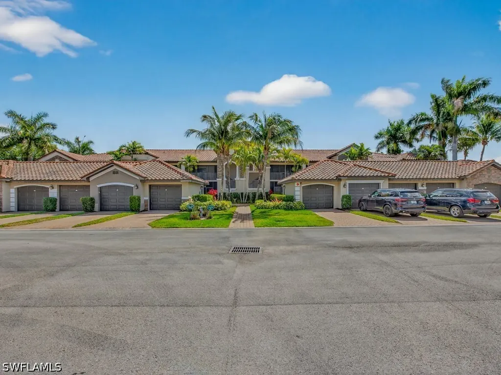 9844 Venezia Circle E Naples FL 34113