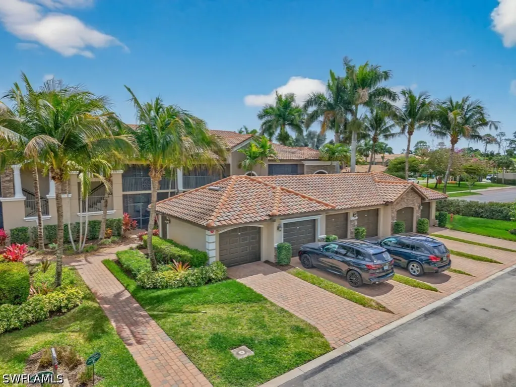 9844 Venezia Circle E Naples FL 34113
