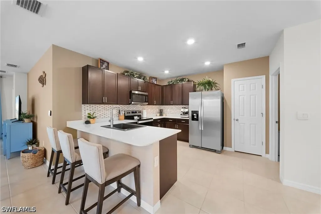 20099 Fiddlewood Avenue North Fort Myers FL 33917