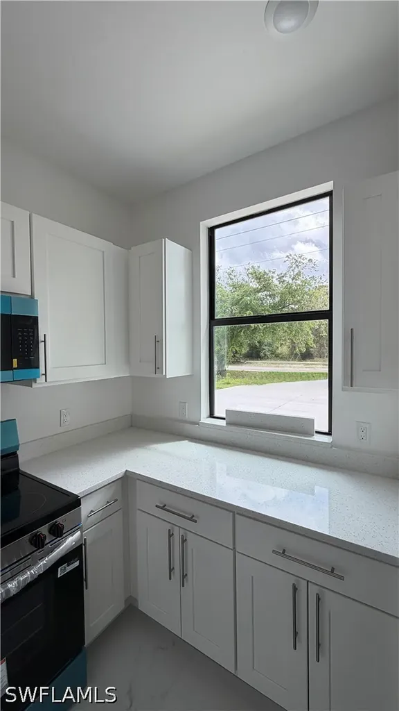 496-498 Bell Boulevard S Lehigh Acres FL 33974