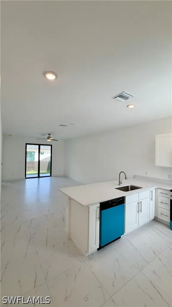 496-498 Bell Boulevard S Lehigh Acres FL 33974