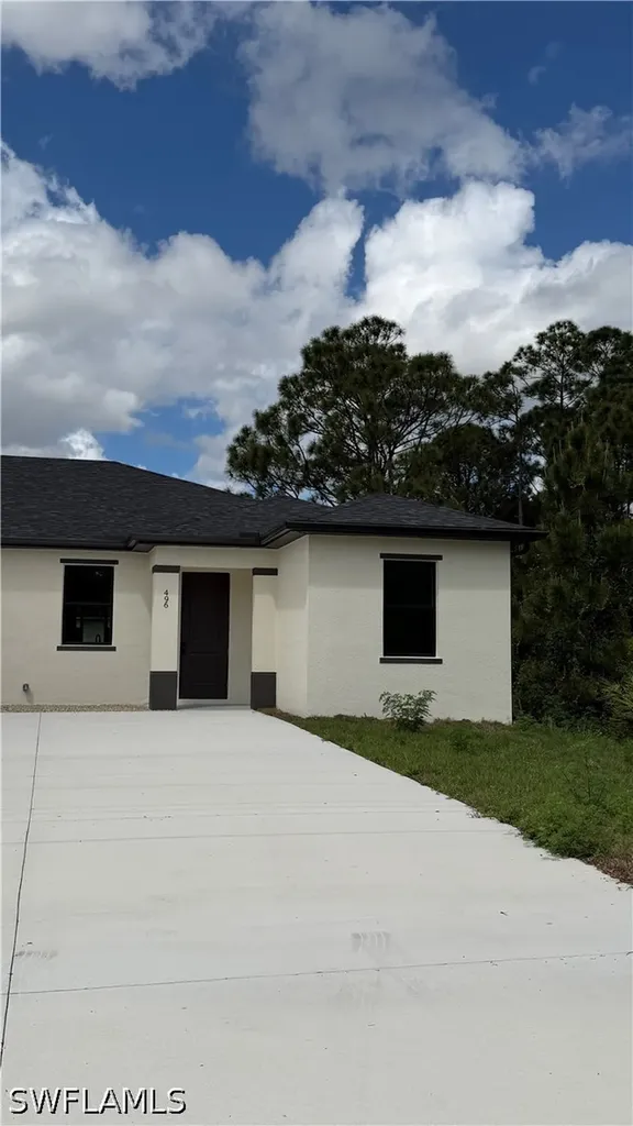 496-498 Bell Boulevard S Lehigh Acres FL 33974