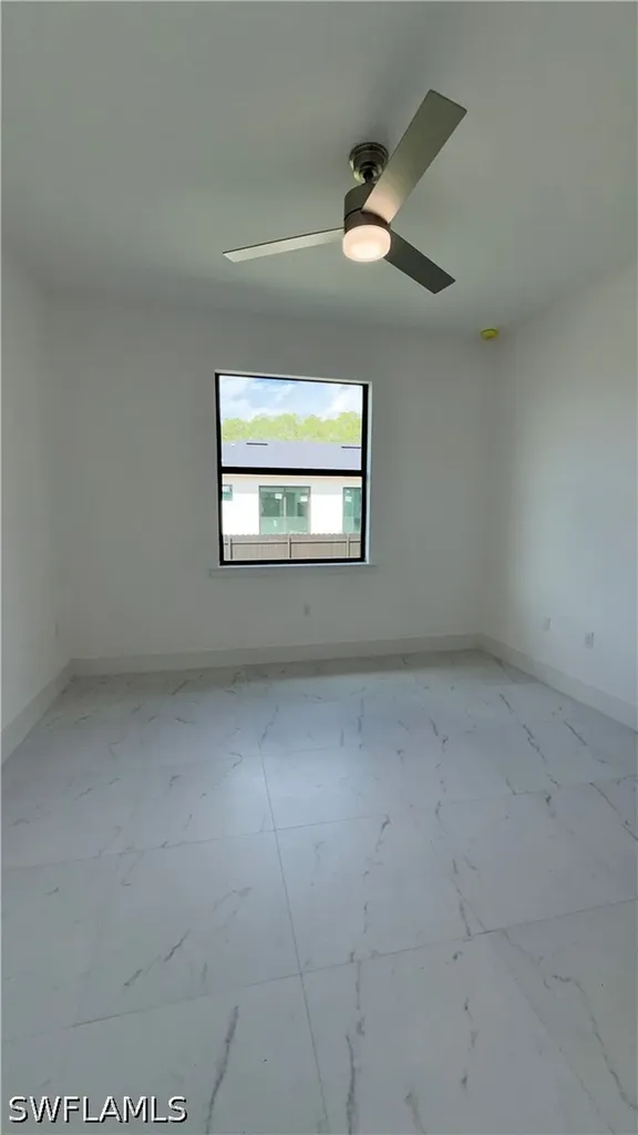 496-498 Bell Boulevard S Lehigh Acres FL 33974