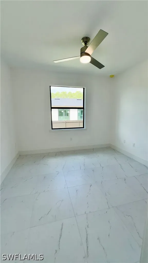 496-498 Bell Boulevard S Lehigh Acres FL 33974