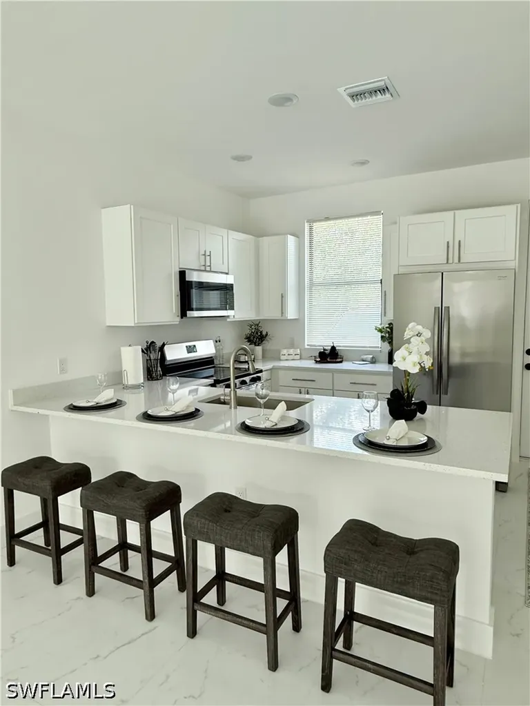 496-498 Bell Boulevard S Lehigh Acres FL 33974