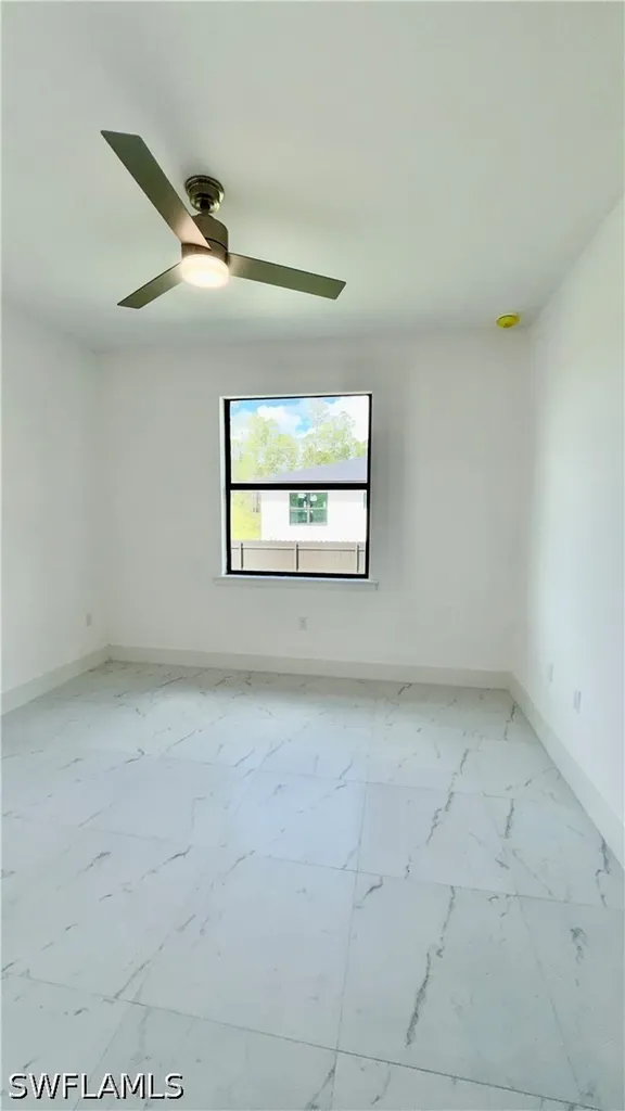 496-498 Bell Boulevard S Lehigh Acres FL 33974
