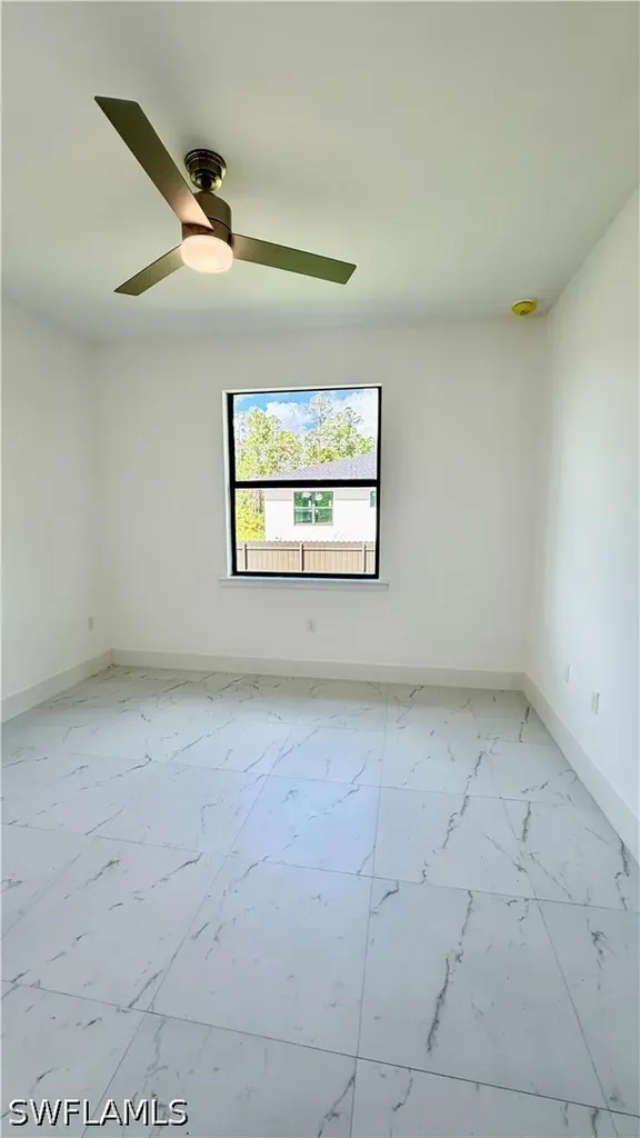 496-498 Bell Boulevard S Lehigh Acres FL 33974