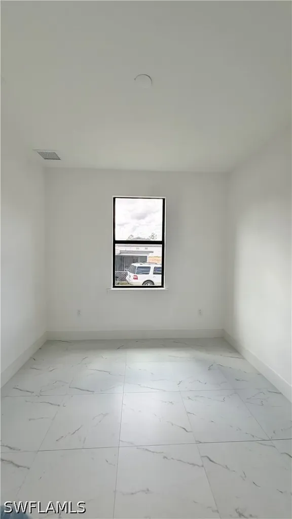 496-498 Bell Boulevard S Lehigh Acres FL 33974