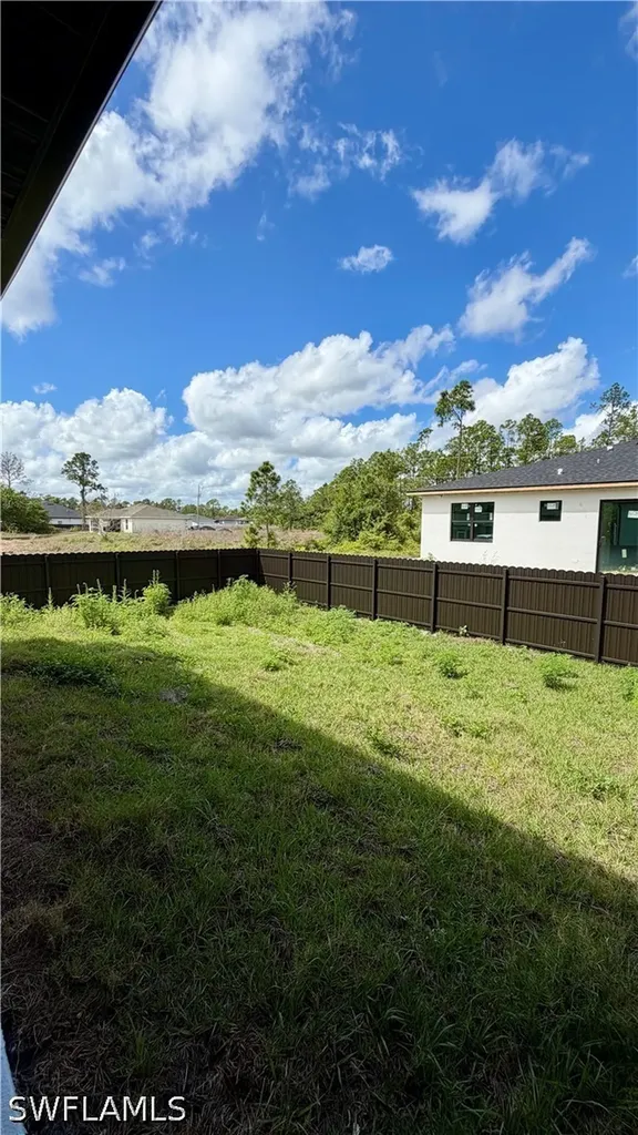 496-498 Bell Boulevard S Lehigh Acres FL 33974