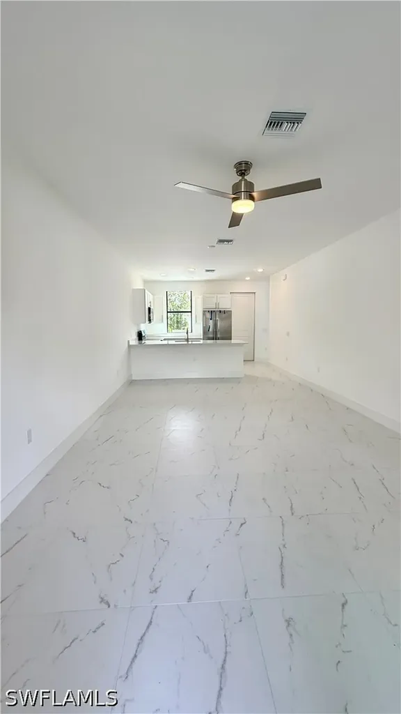 496-498 Bell Boulevard S Lehigh Acres FL 33974