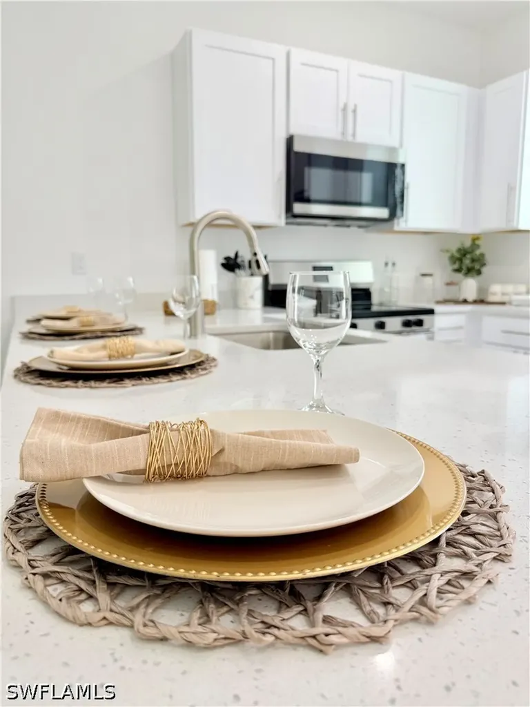 496-498 Bell Boulevard S Lehigh Acres FL 33974