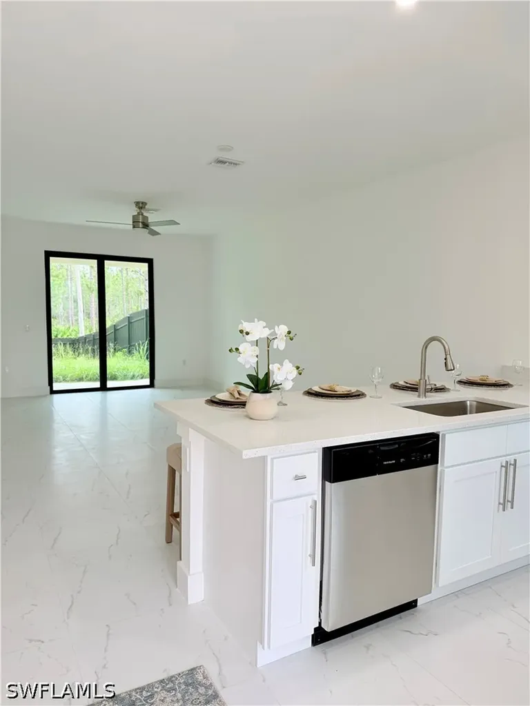 496-498 Bell Boulevard S Lehigh Acres FL 33974