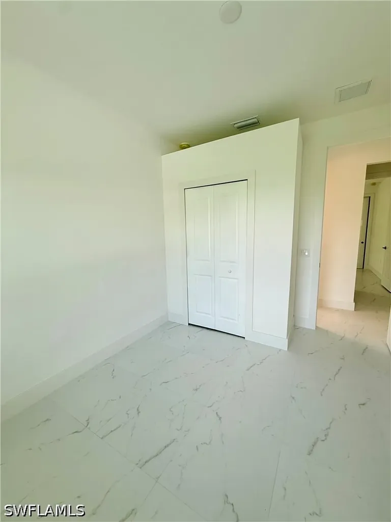 496-498 Bell Boulevard S Lehigh Acres FL 33974