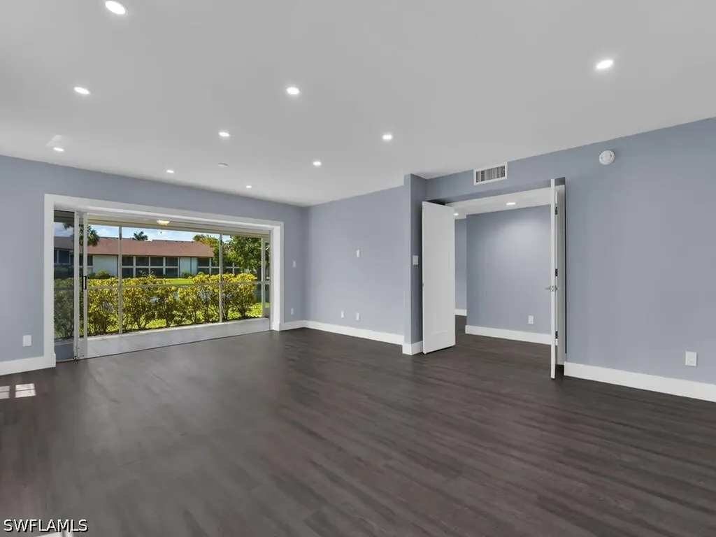 1200 Misty Pines Circle Naples FL 34105