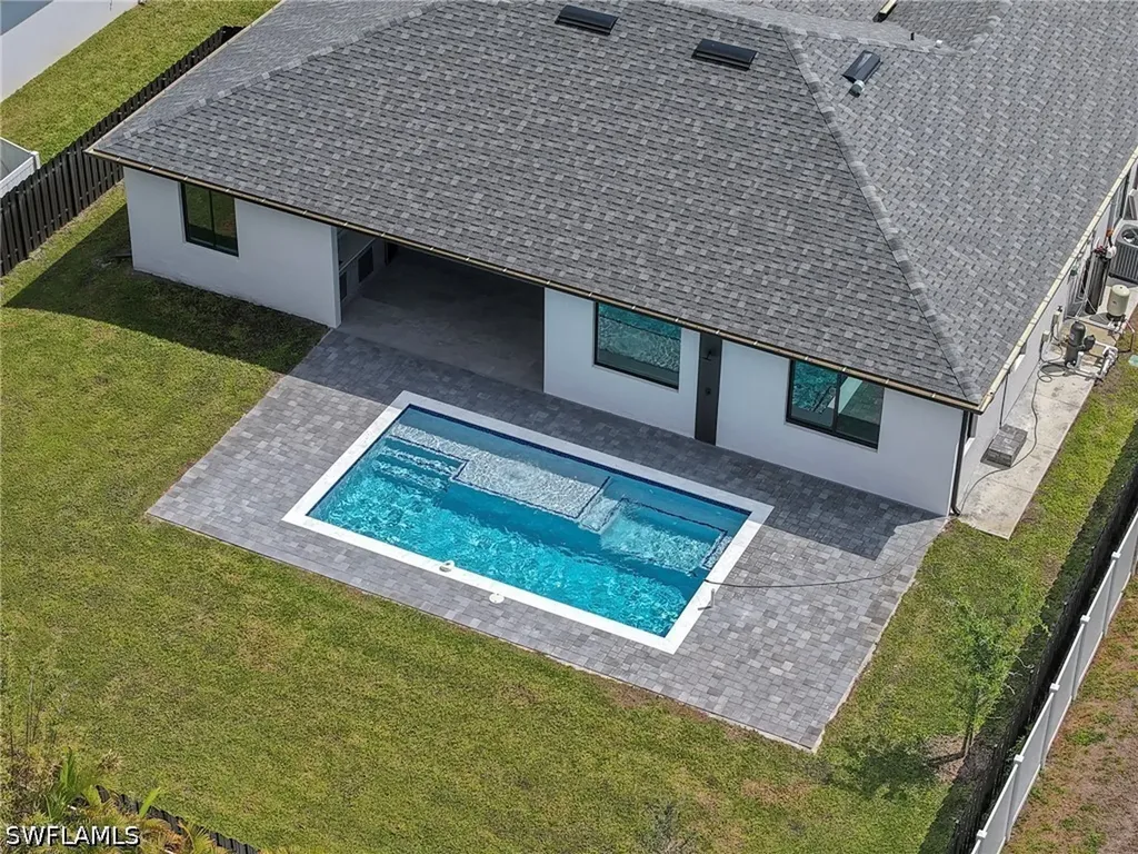 2015 NW 21st Street Cape Coral FL 33993