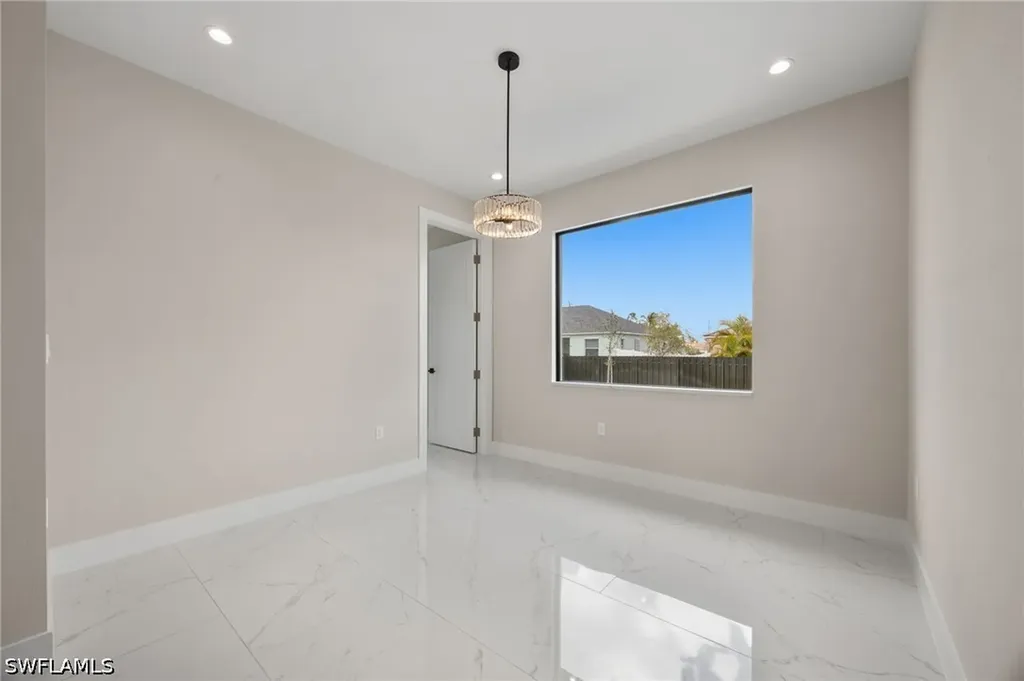 2015 NW 21st Street Cape Coral FL 33993