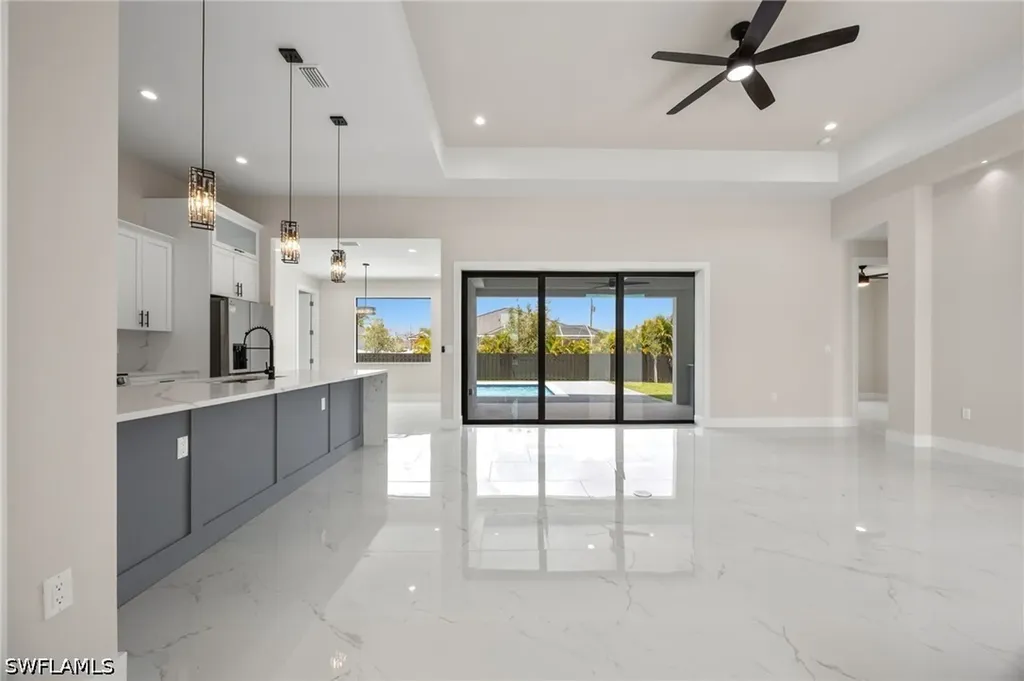 2015 NW 21st Street Cape Coral FL 33993