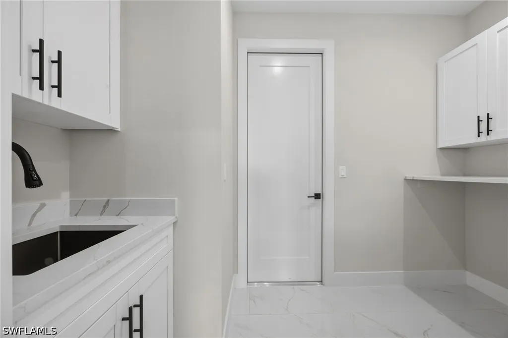 2015 NW 21st Street Cape Coral FL 33993