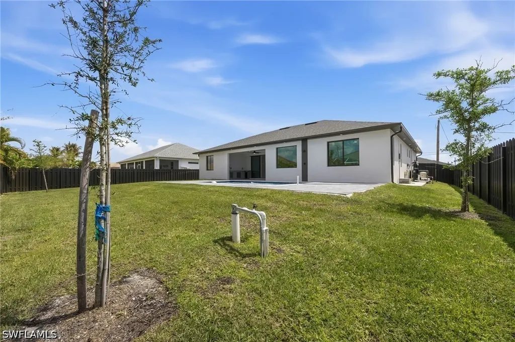 2015 NW 21st Street Cape Coral FL 33993