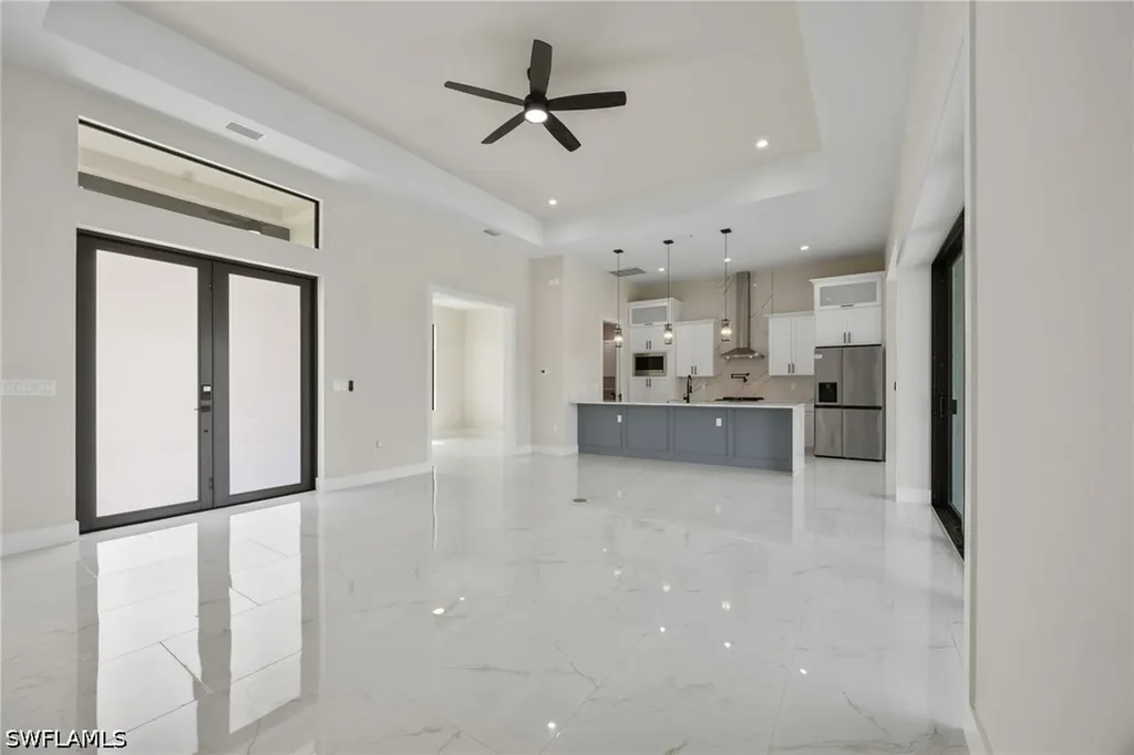 2015 NW 21st Street Cape Coral FL 33993