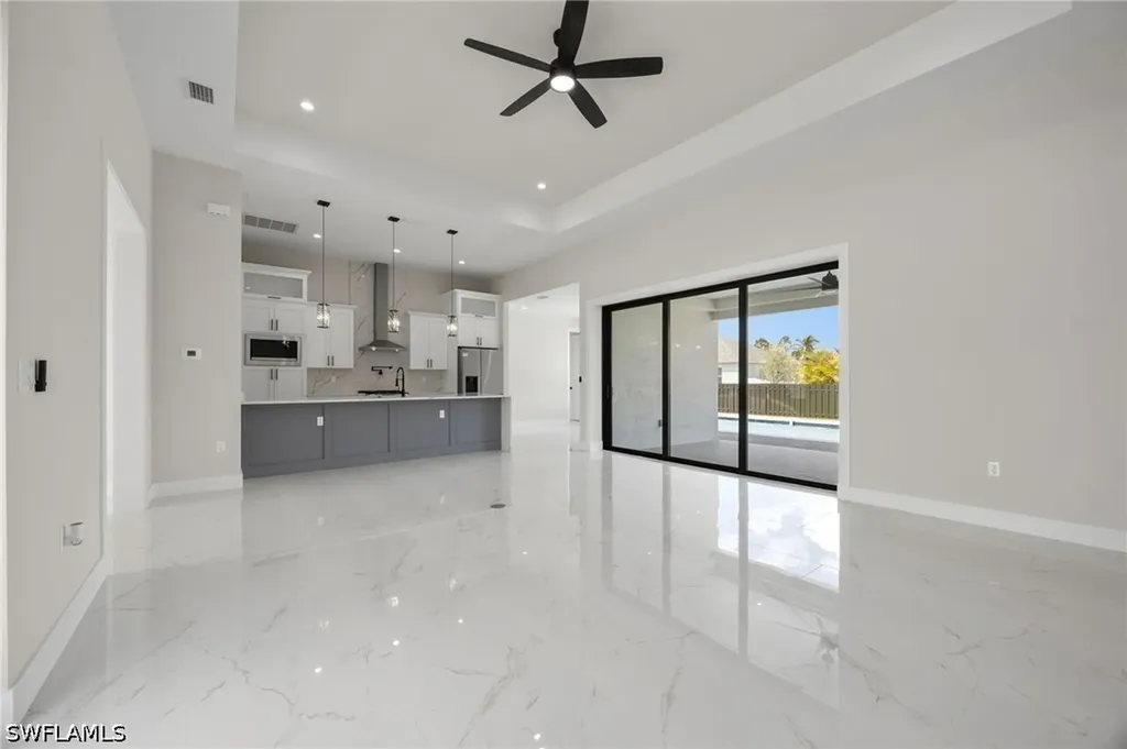 2015 NW 21st Street Cape Coral FL 33993