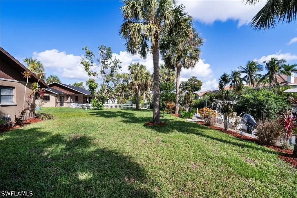 5650 Park Road Fort Myers FL 33908