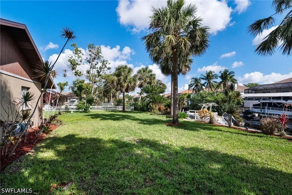 5650 Park Road Fort Myers FL 33908