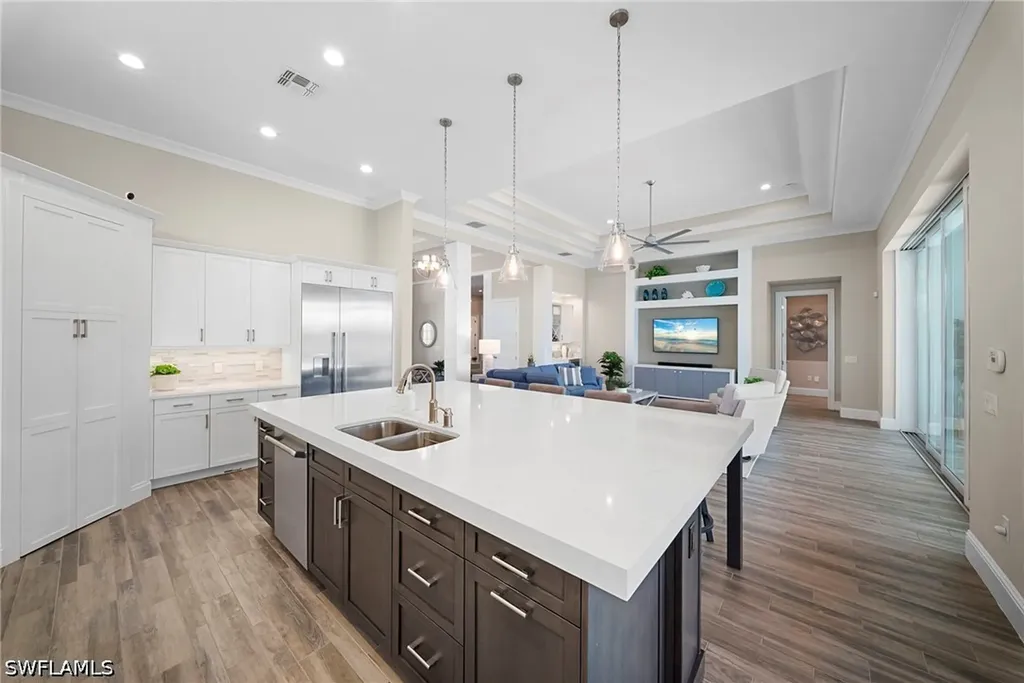 6076 Lucaya Way Naples FL 34113
