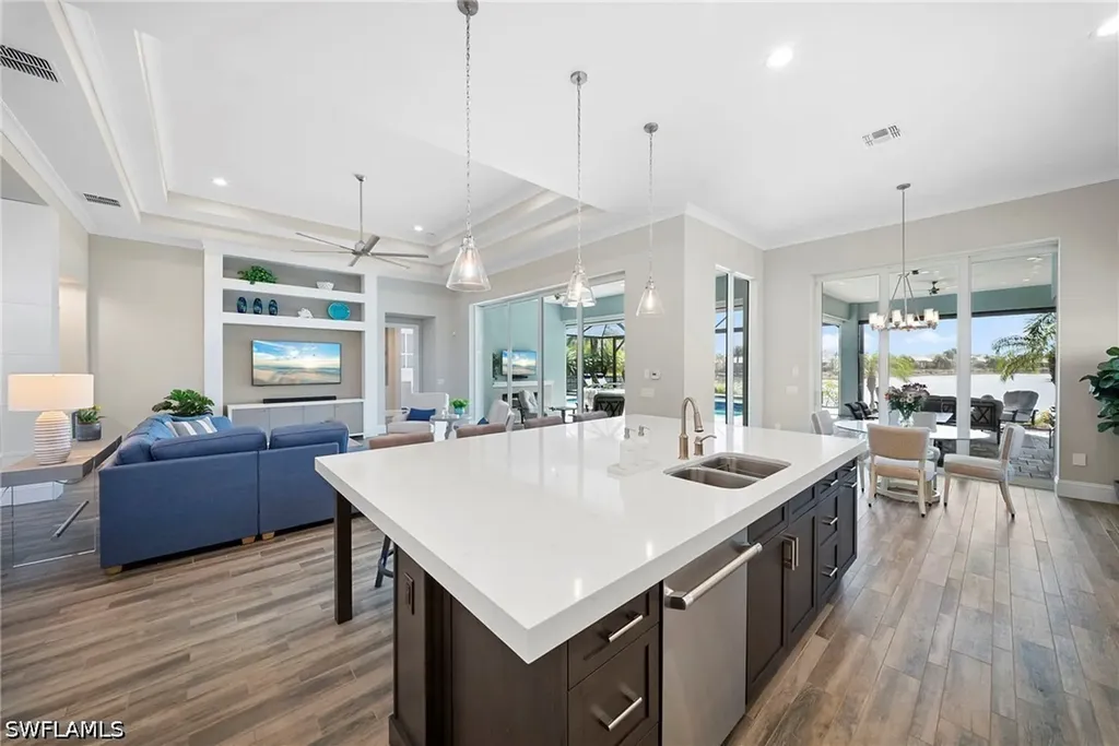 6076 Lucaya Way Naples FL 34113