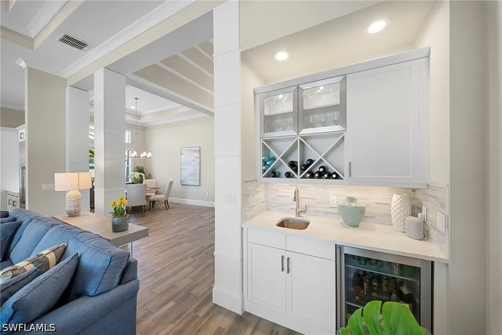 6076 Lucaya Way Naples FL 34113