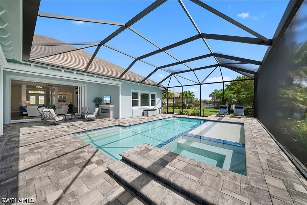 6076 Lucaya Way Naples FL 34113