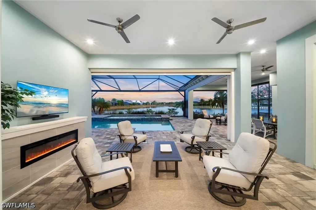 6076 Lucaya Way Naples FL 34113