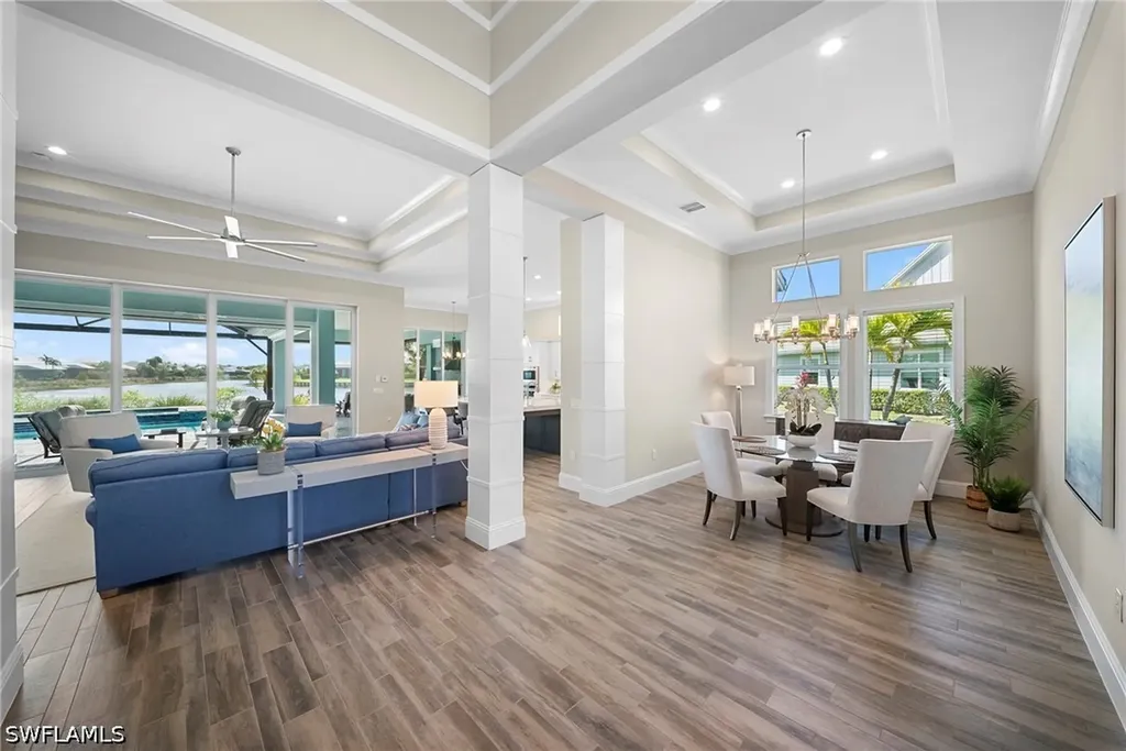 6076 Lucaya Way Naples FL 34113