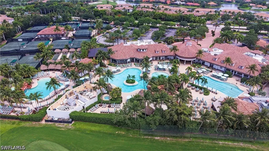 7643 Cottesmore Drive Naples FL 34113
