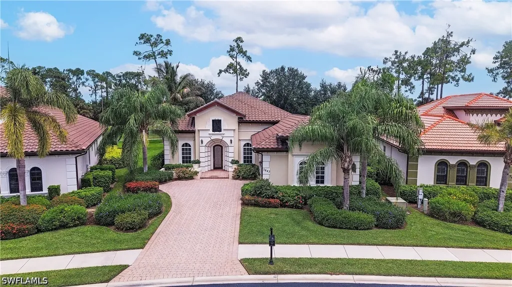 7643 Cottesmore Drive Naples FL 34113