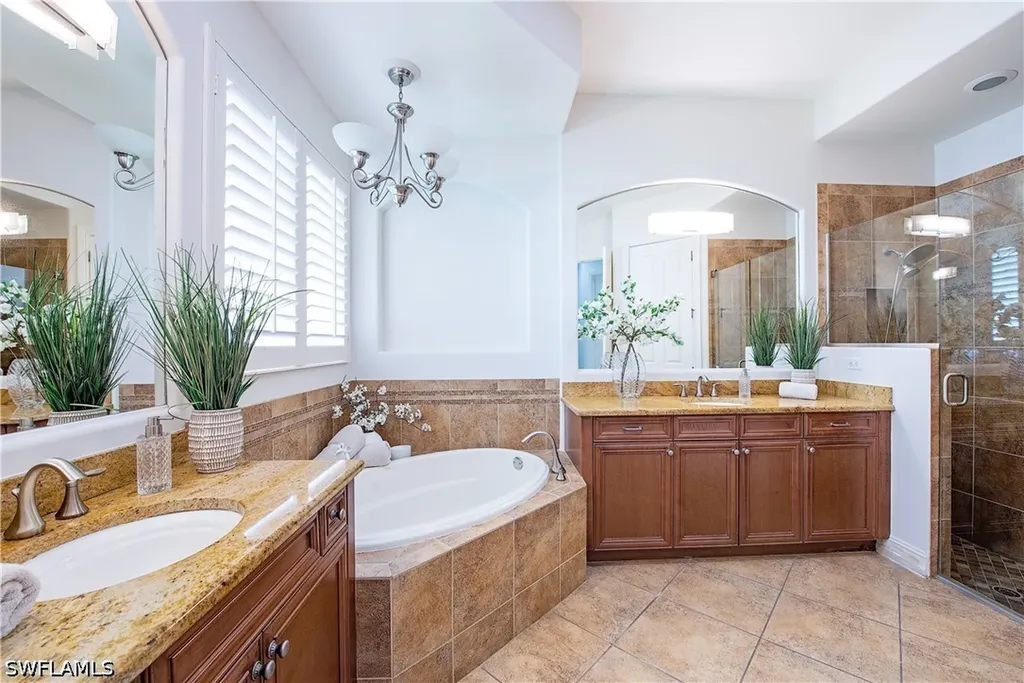 7643 Cottesmore Drive Naples FL 34113