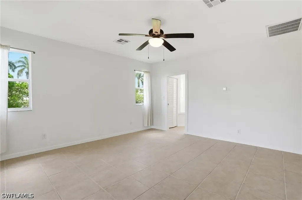 9920 Almetta Avenue Fort Myers FL 33919