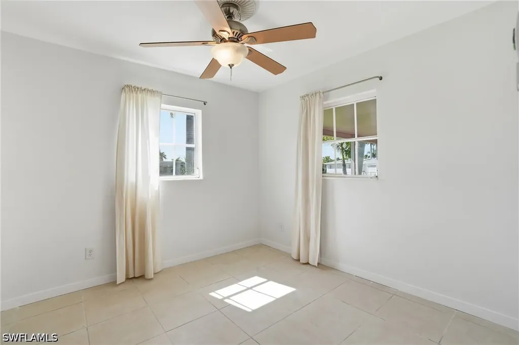 9920 Almetta Avenue Fort Myers FL 33919