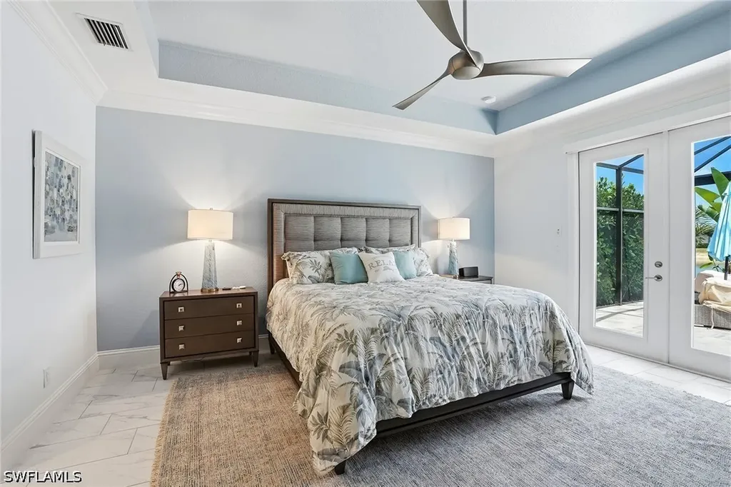 14386 Laguna Springs Lane Naples FL 34114
