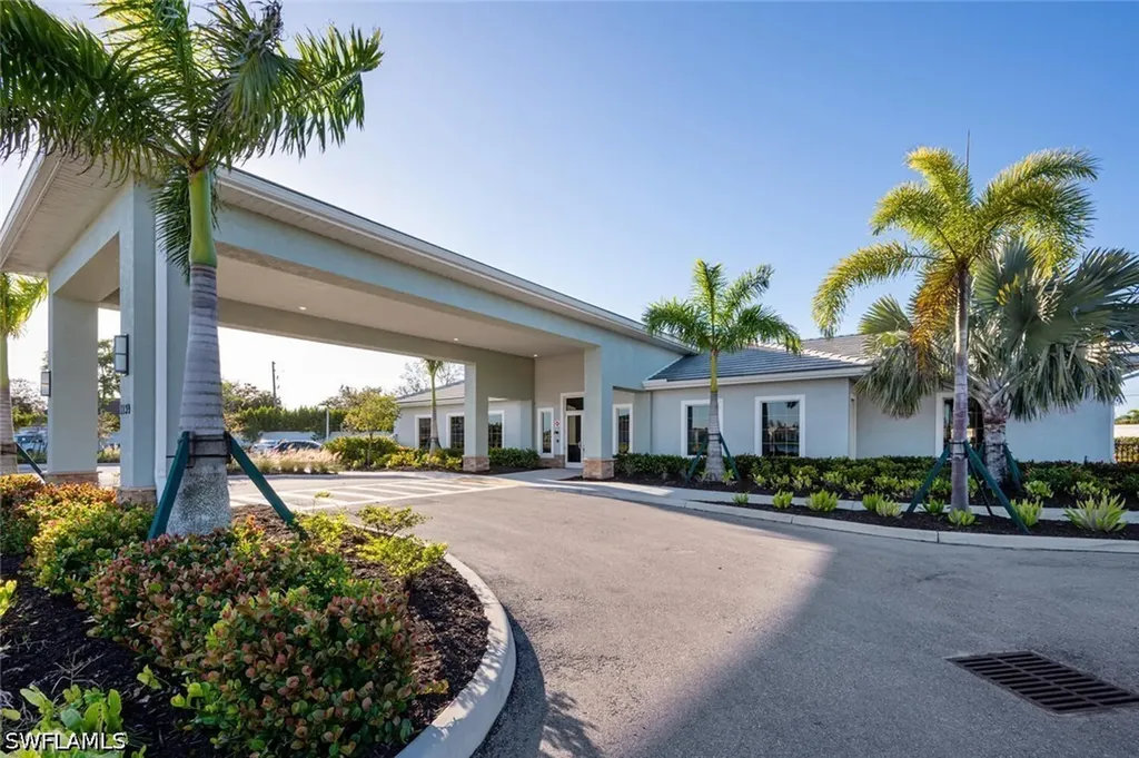 1066 Enbrook Loop Naples FL 34114