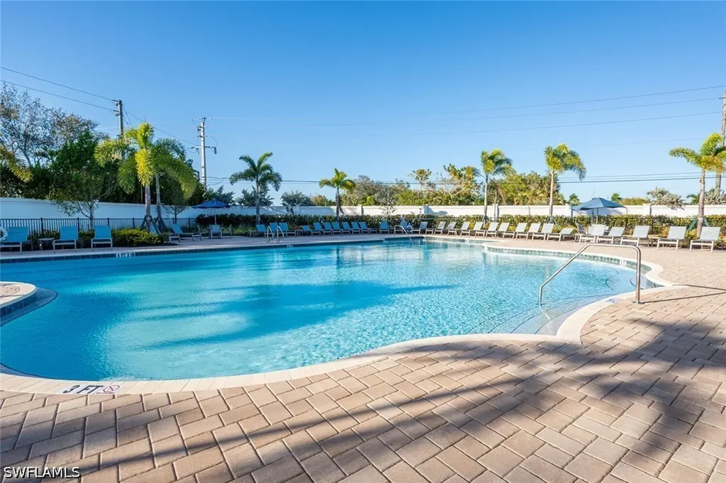 1066 Enbrook Loop Naples FL 34114